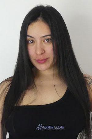 205095 - Daniela Age: 26 - Colombia