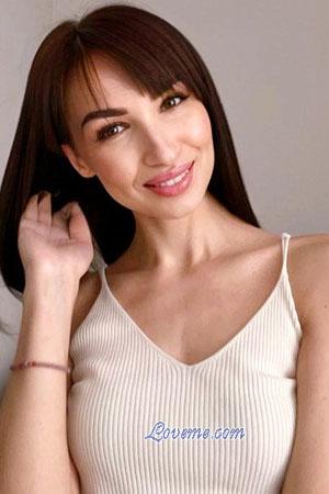 216877 - Olena Age: 32 - Ukraine