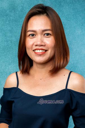 217839 - Tippawan Age: 40 - Thailand